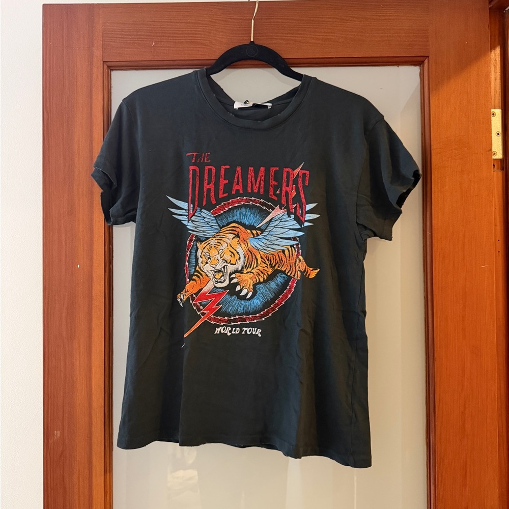 Daydreamer Black Tee